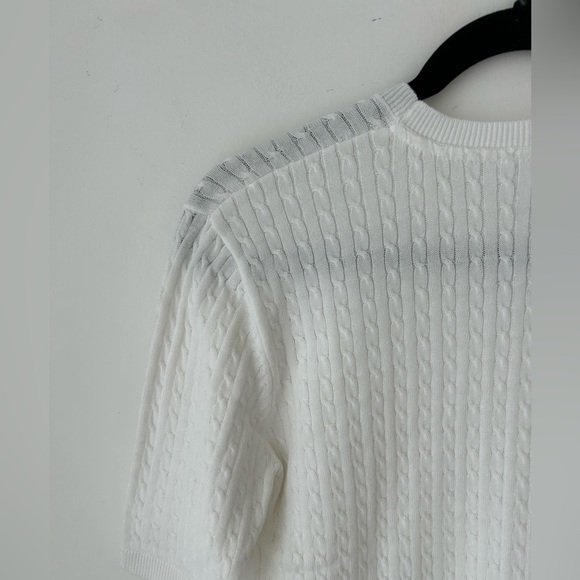 Minimalist white cable knit short sleeve sweater - Picture 6 of 7